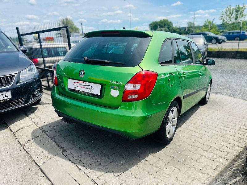 Škoda Fabia (2011) 1.2TSi RS Line, GARANCE KM - fotka 4 z 11
