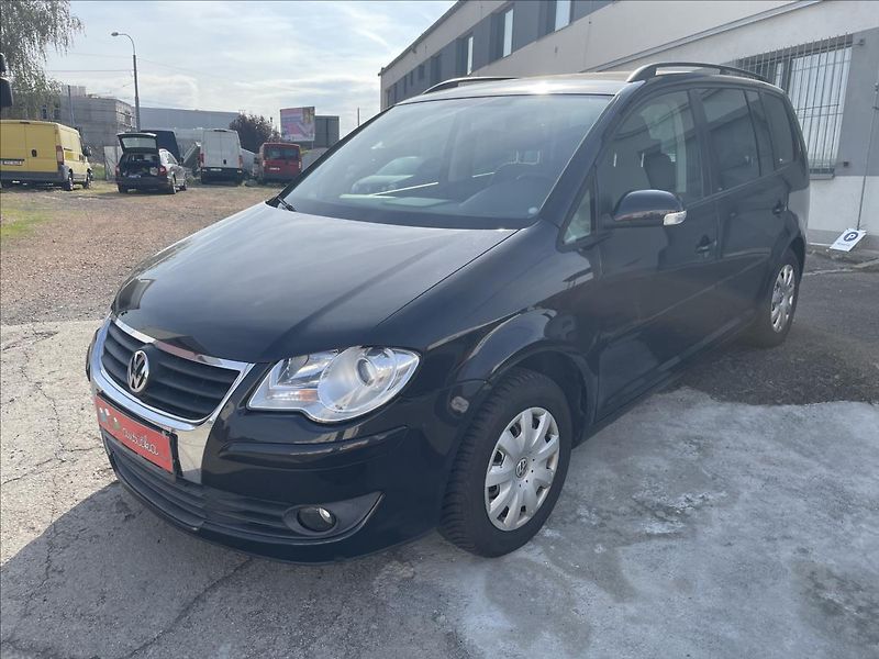 Volkswagen Touran 1,4TSI 103kW*jen 96.tis.km*Roz - fotka 1 z 40