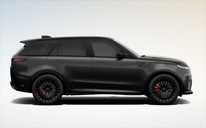 Land Rover Range Rover Sport (2026) 4,4 SV P635 - fotka 2 z 8