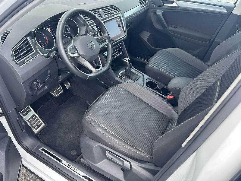 Volkswagen Tiguan 2,0 TDI 110 kW Business Premiu - fotka 8 z 22