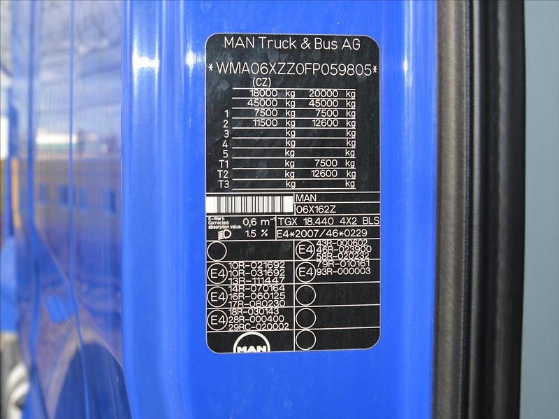 MAN TGX 18.440 motor problem - fotka 19 z 20