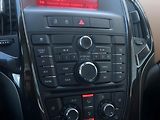 Opel Astra (2014) 1.4 T, Tempomat, Park. senzory - náhled 12