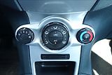 Ford Fiesta 1,2 i, ČR, KLIMATIZACE. - náhled 23