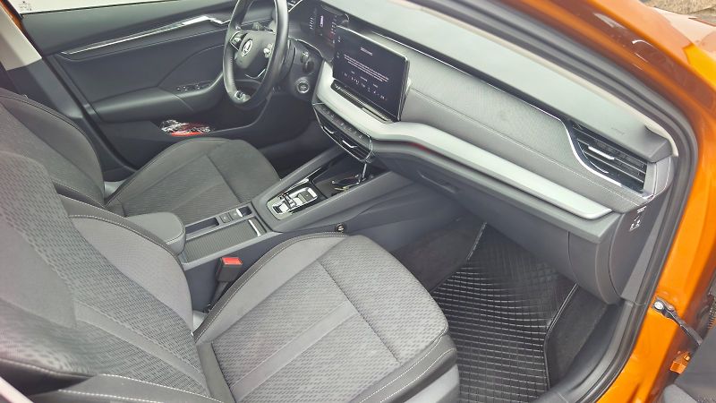 Škoda Octavia (2022) OCT.COM STY TS 4X4 140/2.0 A7F - fotka 9 z 35