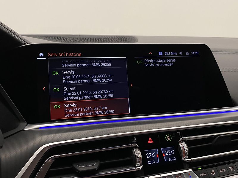 BMW X5 M50D xDrive CZ AUT REZERVACE - fotka 62 z 123