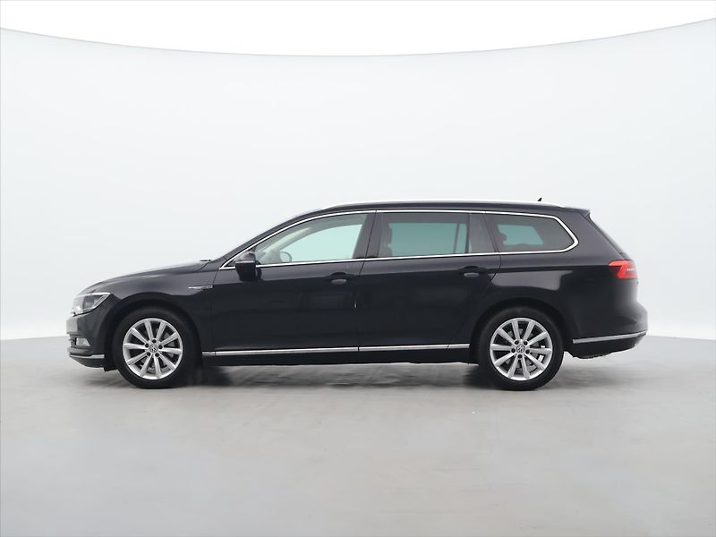 Volkswagen Passat 2,0 TDI 110 kW 4Motion Highlin - fotka 4 z 25