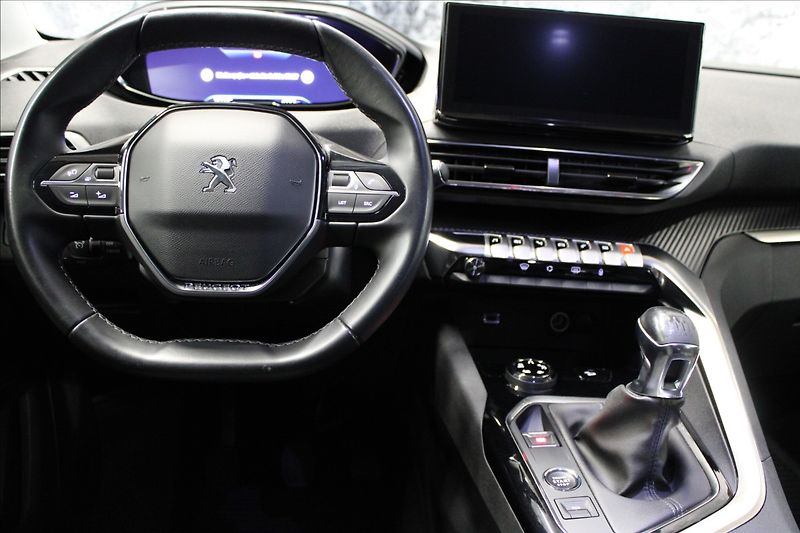 Peugeot 5008 1,5 HDi 1.majitel CZ 7 míst - fotka 18 z 35
