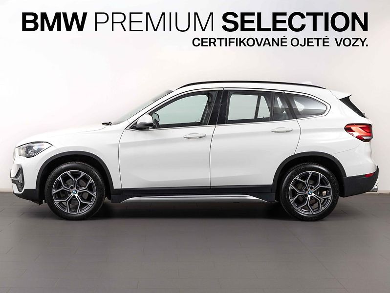 BMW X1 sDrive18i - fotka 3 z 22