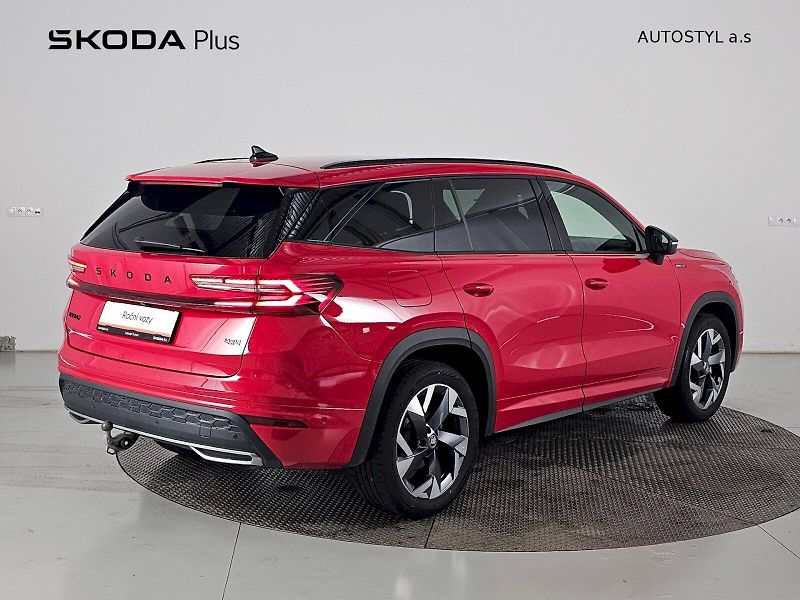 Škoda Kodiaq (2025) 2.0TDI 142KW 4X4 SPORTLINE TAŽ - fotka 2 z 35