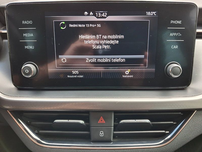 Škoda Scala (2020) Style DSG 1,5TSi 110kW - fotka 22 z 32