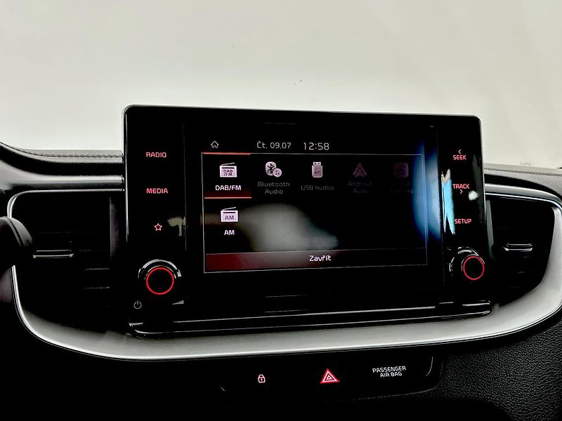 Kia Ceed Hatchback - fotka 24 z 29