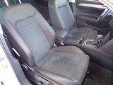Volkswagen Passat 2.0 TDI DSG Elegance 110 kW - náhled 20