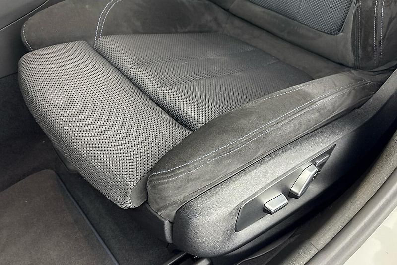 BMW Řada 5 540i xDrive - fotka 7 z 26