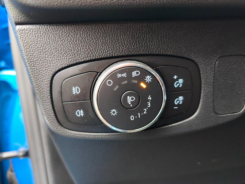 Ford Focus (2022) ST Line, EcoBlue 88kW, ČR, 1. - fotka 15 z 27
