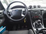 Ford S-MAX (2010) 2.0 TDCI, 120 kW, 7 míst - náhled 18