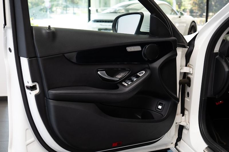 Mercedes-Benz Třídy C d Bluetec kombi - fotka 7 z 17