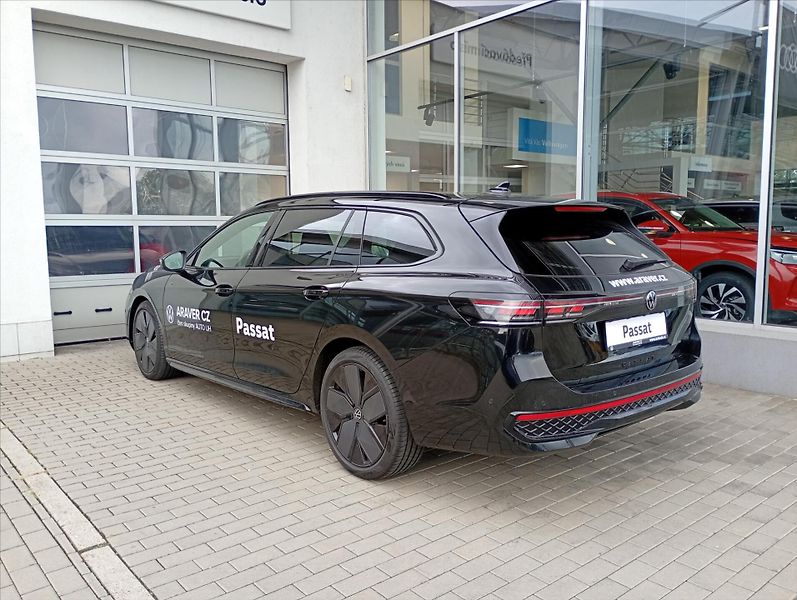 Volkswagen Passat (2026) 2,0 TDI 110kW 7DSG  R-Line Peo - fotka 7 z 20