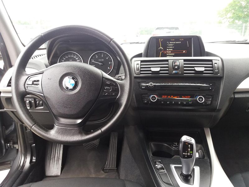 BMW Řada 1 118d,2.0D 105kW,AUTOMAT!! - fotka 11 z 27