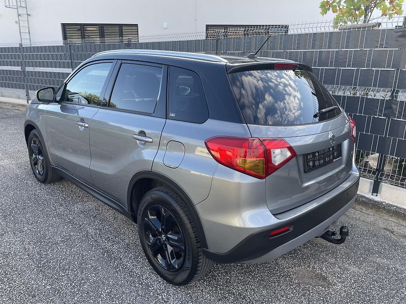 Suzuki Vitara (2017) 1.4 BoosterJet 103 kW - fotka 3 z 31
