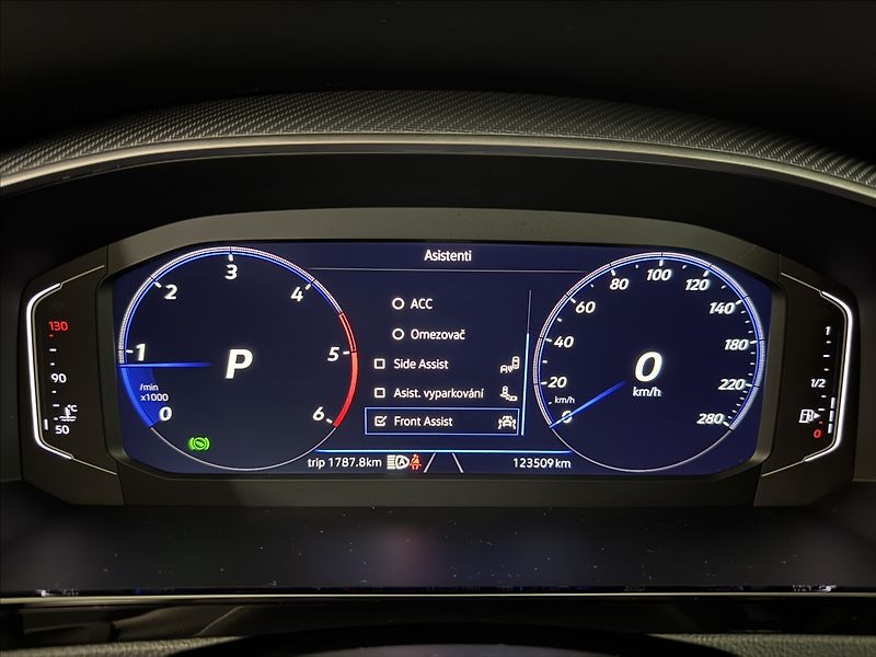 Volkswagen Arteon Shooting Brake 2,0 TDi  DSG R-Line LED Assist - fotka 26 z 47