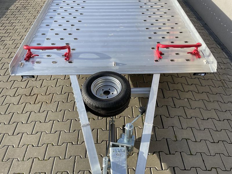 Gromex (2026) pro 2 vozy ,8.5x2.1m, VDI 2700 - fotka 17 z 23