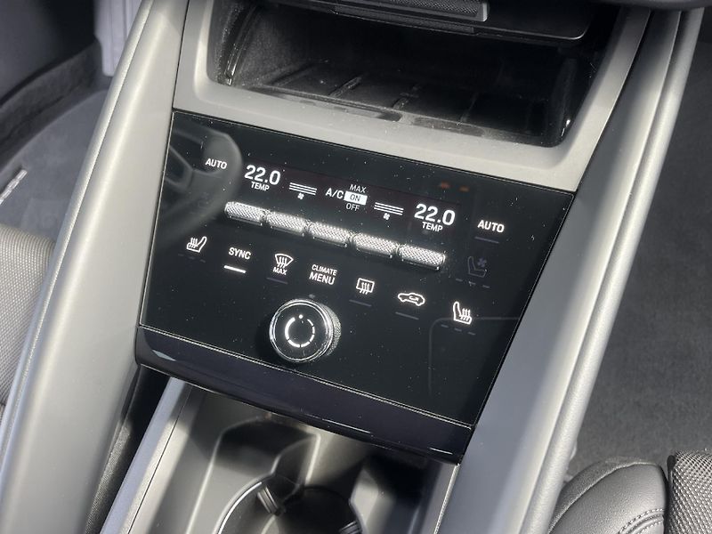 Porsche Macan 4s - fotka 22 z 26