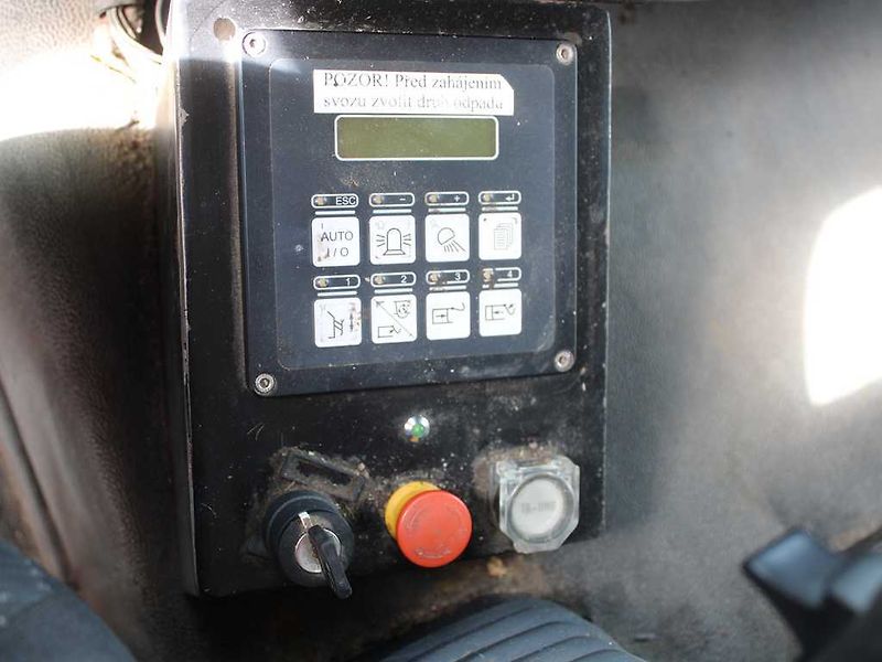 MAN TGS 28.320, EURO 5, 6X2, POPELÁŘSK - fotka 16 z 23