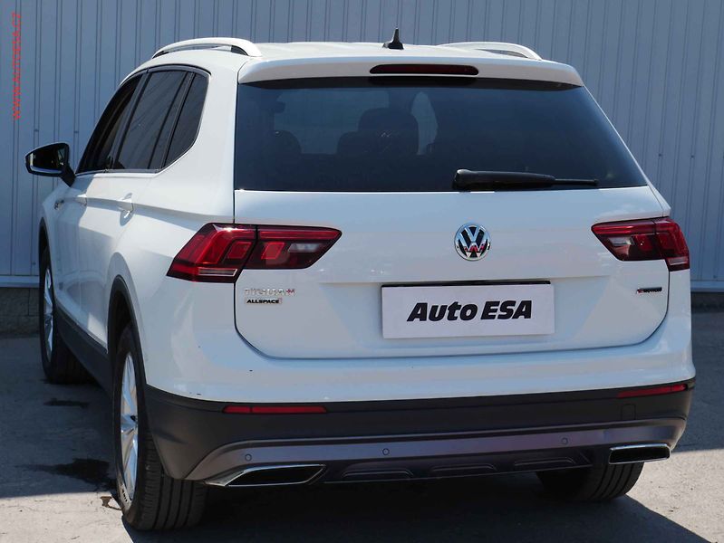 Volkswagen Tiguan Allspace (2021) 2.0 TDi 4Motion, 1.maj,ČR - fotka 6 z 22