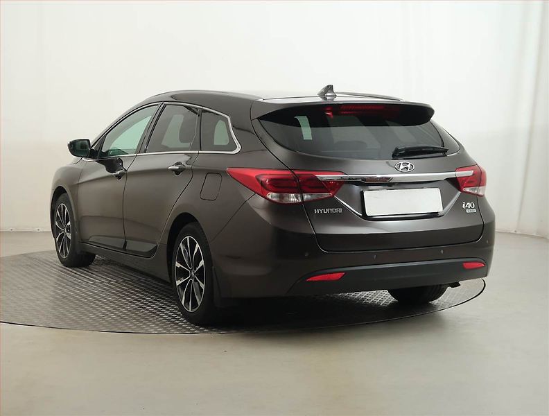 Hyundai i40 (2017) 1.7 CRDi, Serv.kniha, Navi - fotka 4 z 16