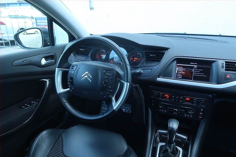 Citroën C5 (2012) Exclusive 2.0 HDi, Automat - fotka 7 z 23