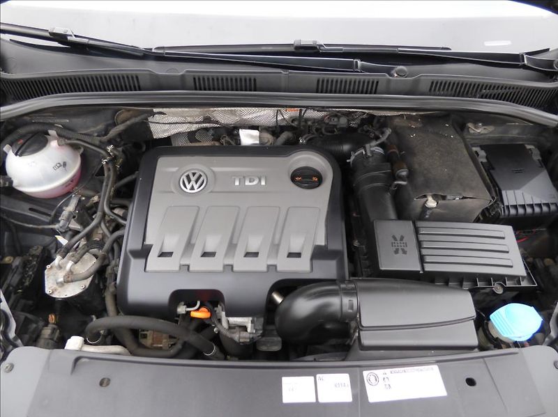 Volkswagen Sharan 2,0 TDI,Digi Klima,Navigace  H - fotka 61 z 67