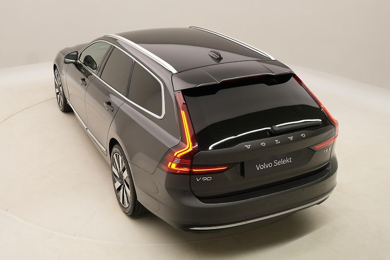 Volvo V90 T6 AWD RECHARGE BRIGHT PLUS - fotka 18 z 64