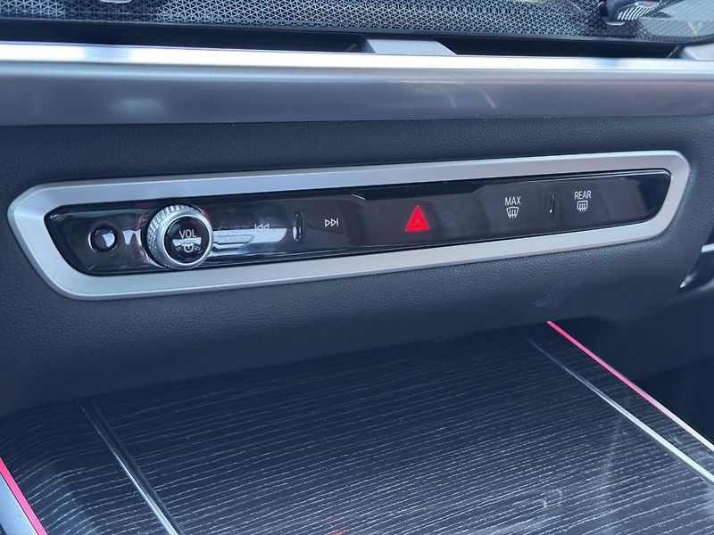 BMW X7 (2022) 40d 250kw M-Packet - fotka 41 z 60