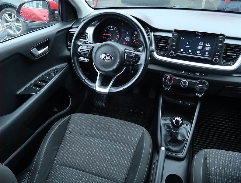 Kia Stonic (2018) 1.25 CVVT, ČR,1.maj - fotka 7 z 18
