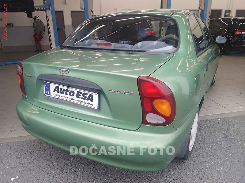 Daewoo Lanos (2002) 1.5i, ČR, El.okna - fotka 2 z 3