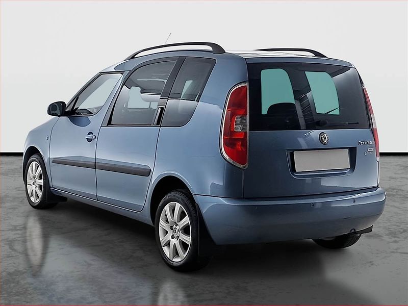 Škoda Roomster (2009) 1.2 12V, ČR,1.maj - fotka 4 z 17