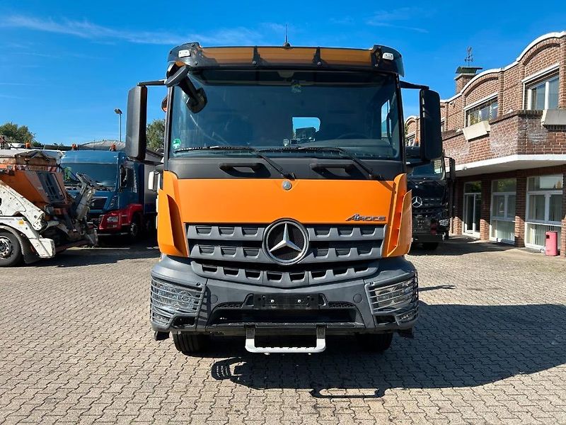 Mercedes-Benz (2016) Arocs 2640 6x4 JNK EURO 6 - fotka 7 z 20