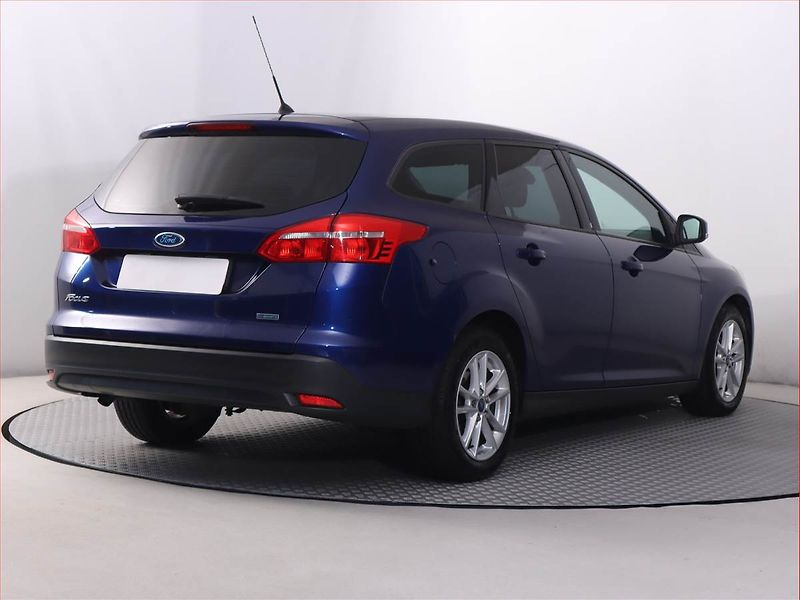Ford Focus (2016) 1.0 EcoBoost, Serv.kniha - fotka 5 z 16