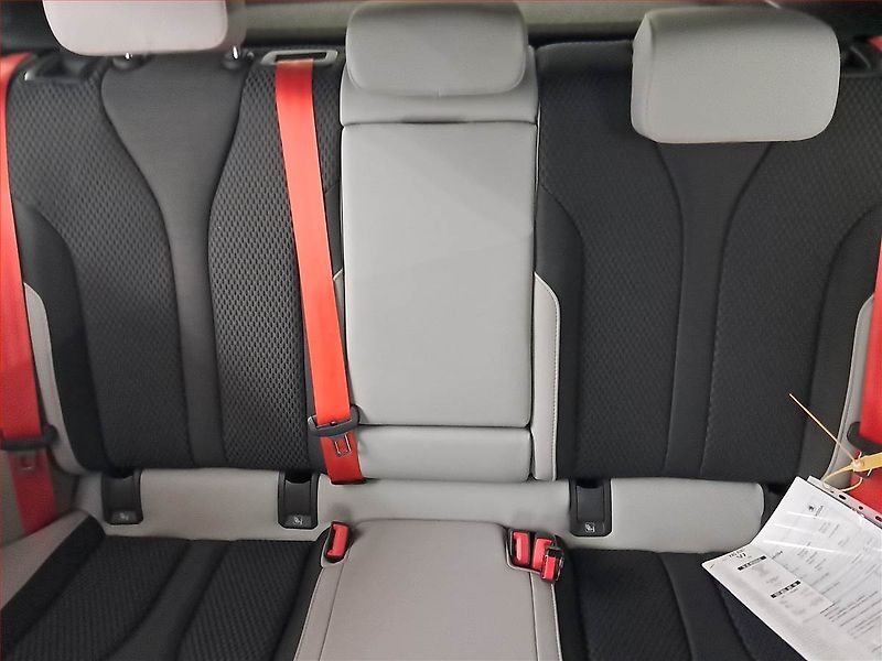Škoda Elroq (2025) 85 (82 kWh), SoH 99% - fotka 10 z 29
