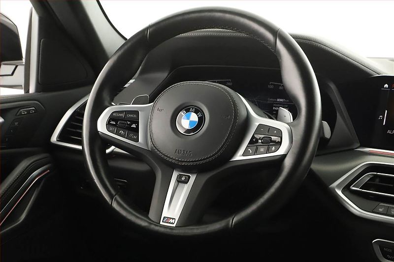BMW X6 (2022) xDrive40i, ACC, Výhřev, Kamera - fotka 21 z 28