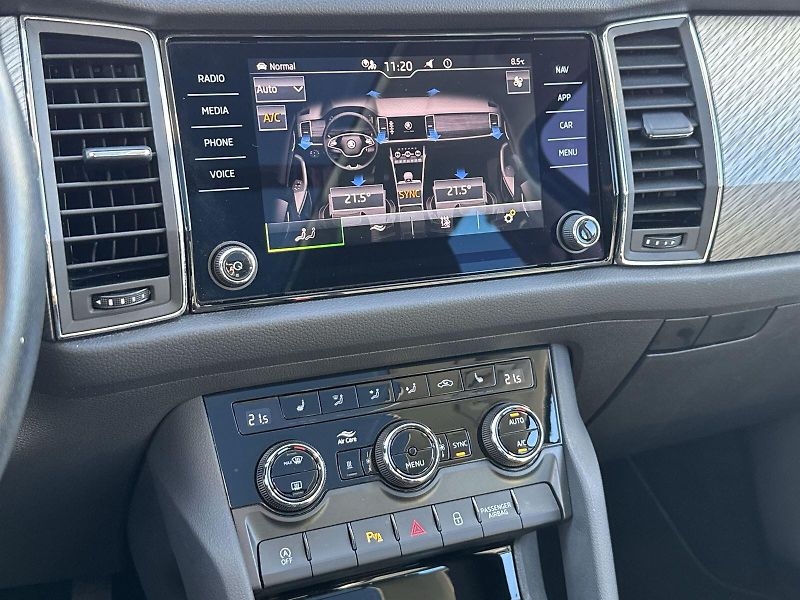 Škoda Kodiaq (2022) 2.0 TSI 4x4 DSG Style - fotka 22 z 35