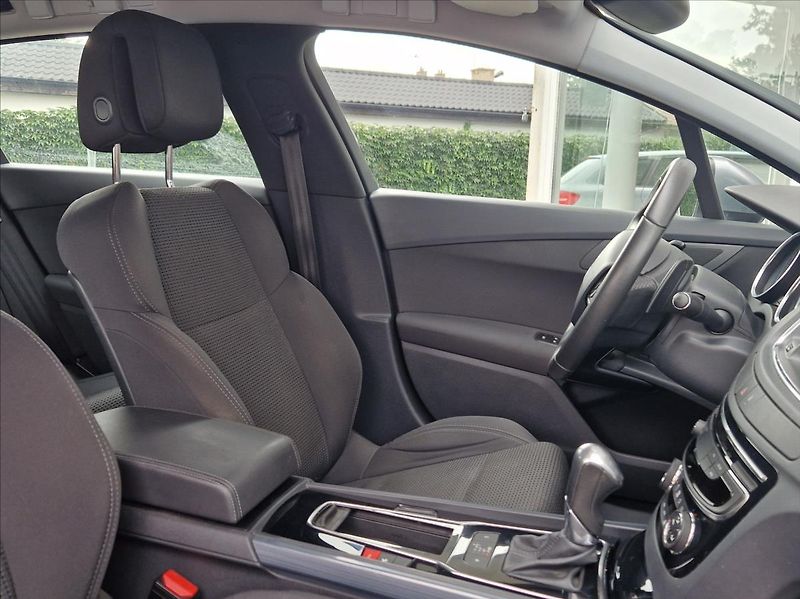 Peugeot 508 1,6 d 88kW KAMERA PANORAMA - fotka 15 z 37