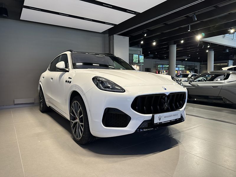 Maserati Grecale (2023) Modena 330HP - Záruka 03/27 - fotka 3 z 17