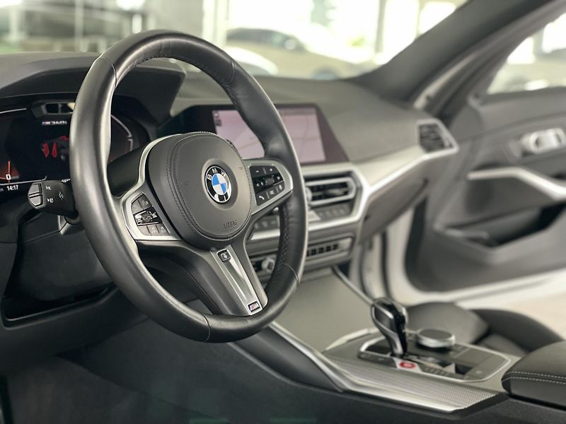 BMW Řada 3 M340i xDrive*Laser*REZERVACE! - fotka 11 z 41