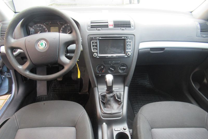 Škoda Octavia 1.9 TDI 4x4 TAŽNÉ  - fotka 10 z 19