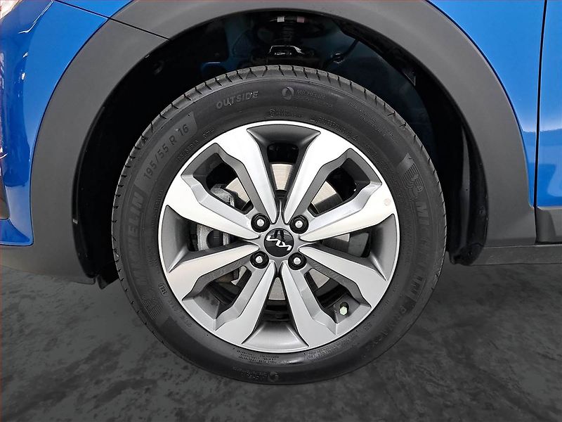 Kia Stonic (2025) 1.2 DPI, ČR,1.maj, Serv.kniha - fotka 14 z 15