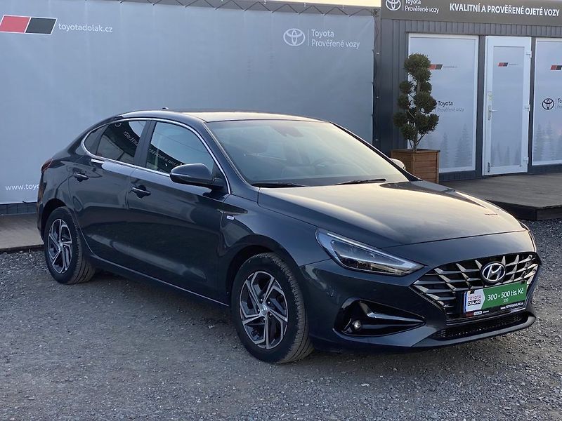 Hyundai i30 1.5TGDi, ČR-1m, Family Smart - fotka 1 z 33