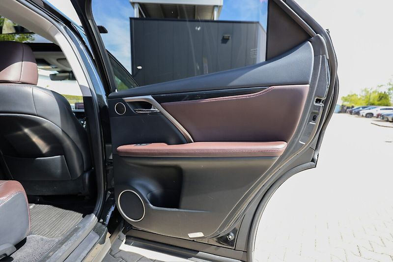 Lexus RX 450h 450H 3,5 HEV EXECUTIVE PLUS PA - fotka 21 z 25