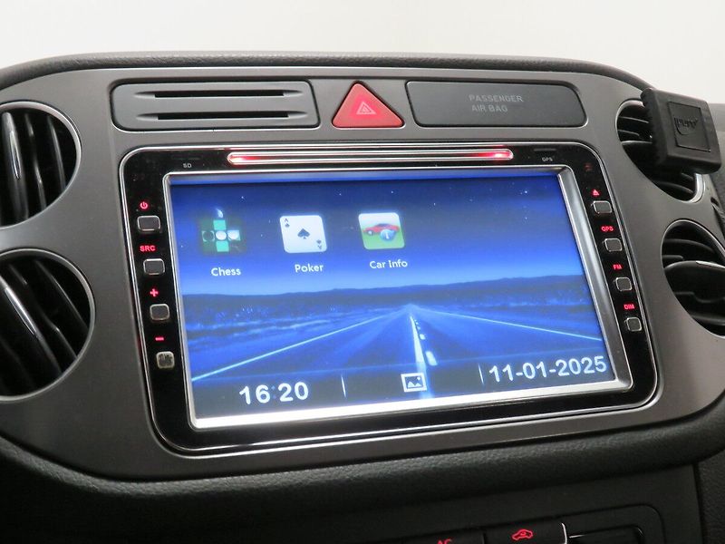 Volkswagen Tiguan - fotka 20 z 24