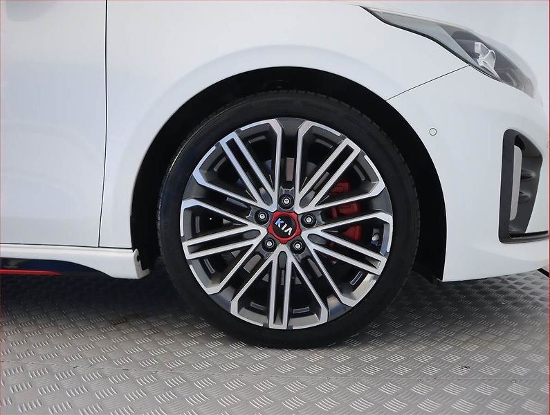 Kia Ceed (2019) GT Line 1.6 T-GDI GT, Automat - fotka 15 z 24